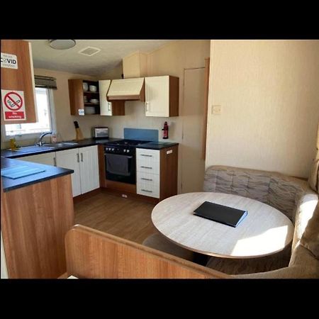 3 Bed Caravan Norfolk Near The Coast Belton with Browston Exterior foto
